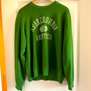 Vintage Abercrombie green sweatshirt.